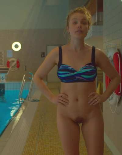 Ida Engvoll in 'Love &amp;amp; Anarchy (2020)'