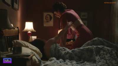 Retro Scenes: Rachel Brosnahan (24) &amp;amp; Carole Weyers (30) - "Manhattan" - (s01e07) - *AI ENHANCED*
