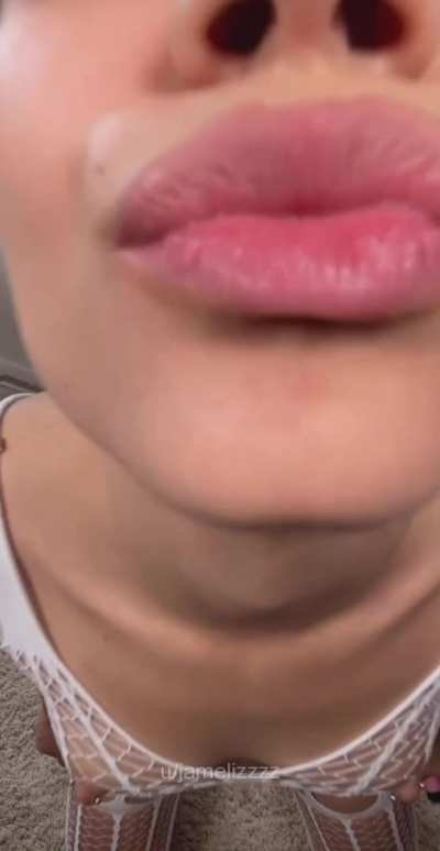 which lips would you kiss? 😏