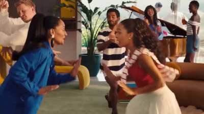 Old Navy With Yara Shahidi
