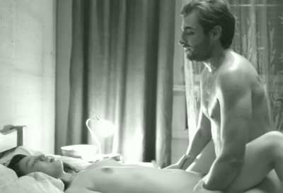 Lucie Zhang - Beautiful Asian jiggle plot in the French film 'Les Olympiades'