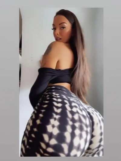 Bouncy bootyy