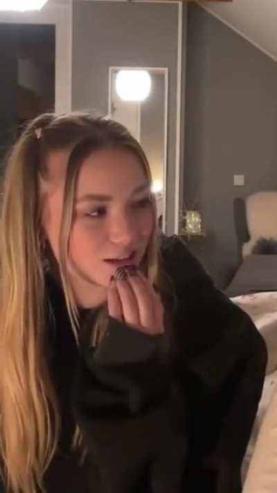 TikTok vom 17.12.22&hellip; Schwester weggeschnitten