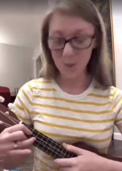 This music teacher wrote a song about online learning