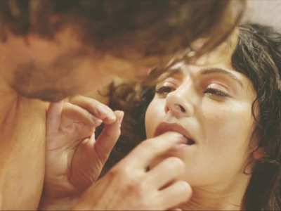 Sarah Shai- SexLife (2021)