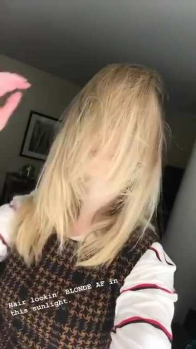 Blonde AF