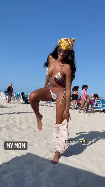 Marilyn Melo pt 1