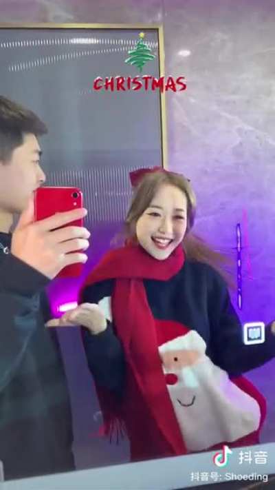 Merry Christmas 不如 ("isn't as good as") Marry you