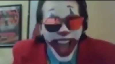 😂