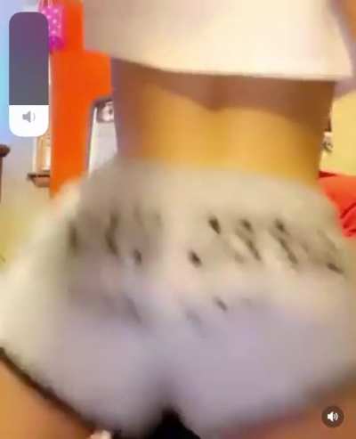 Alici<wbr>aaa😋🍑<wbr>🥵