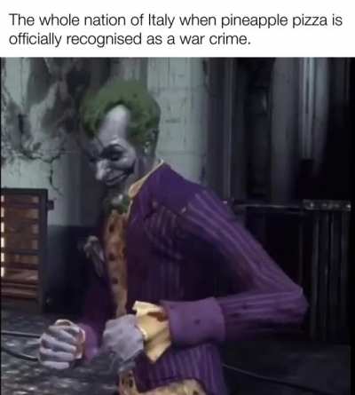 Pineapple+Pizza=War Crime