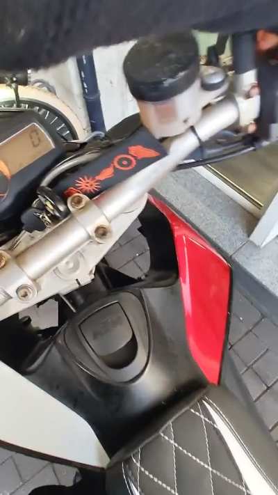 KTM Duke 690 2008 not starting