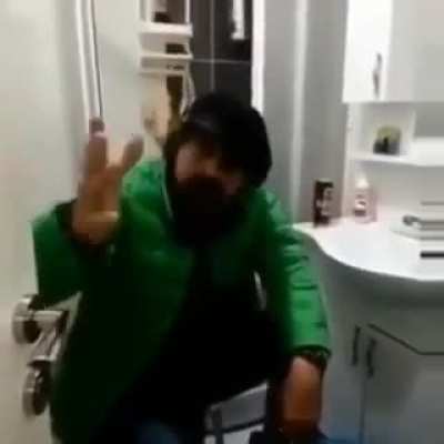 bu adam hak ehli