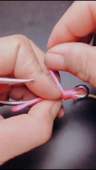 How to tie a fishing hook