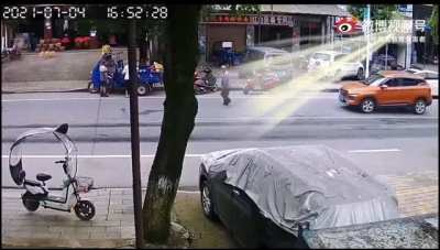 Angle save man from getting hit by car