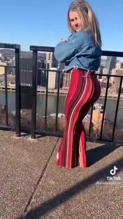 Stupid thicc