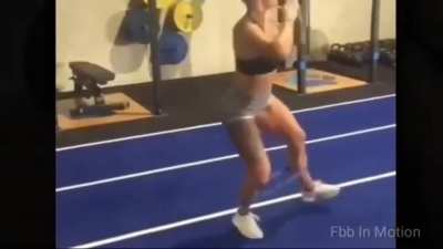 Fbb' In Motion : Sophie Hawkes