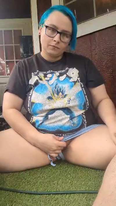 Hot pants aren't enough to keep this shaved pussy covered are they? 