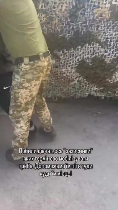 UA POV: &ldquo;This is all illegal, illegal&rdquo; Woman in a hysterical breakdown trying to prevent the conscripts from being loaded and moved by the military van