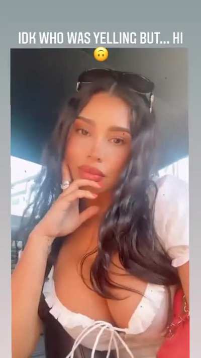 Mia