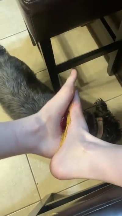 Her feet are so big