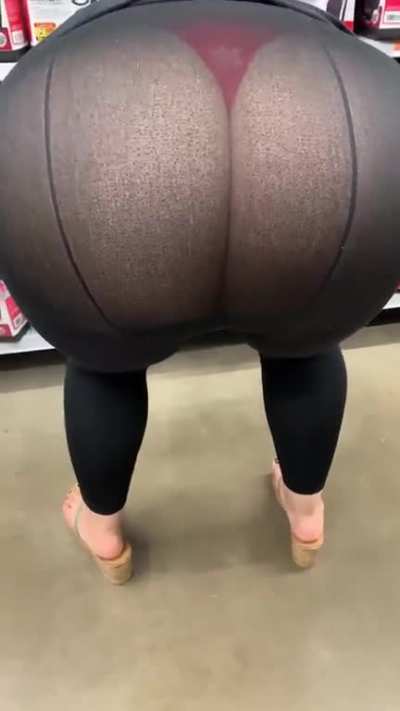 Wife&rsquo;s big ass on display. What would you do if you saw?