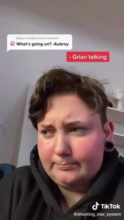 Stimmy and ticky? So are autism and Tourette’s now just lil feelings you can tac onto your DID? Be a shame if more people on cringe Reddits saw this 😳