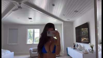 Dress or Bikini?