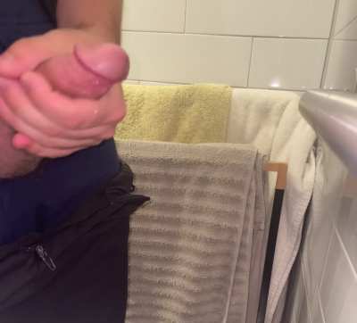 Don&rsquo;t tell my office.  Unfortunately no sound on this one. 🥲 Had to be discreet 