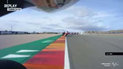Álex Márquez's overtake of Maverick Viñales (Teruel GP, all angles)