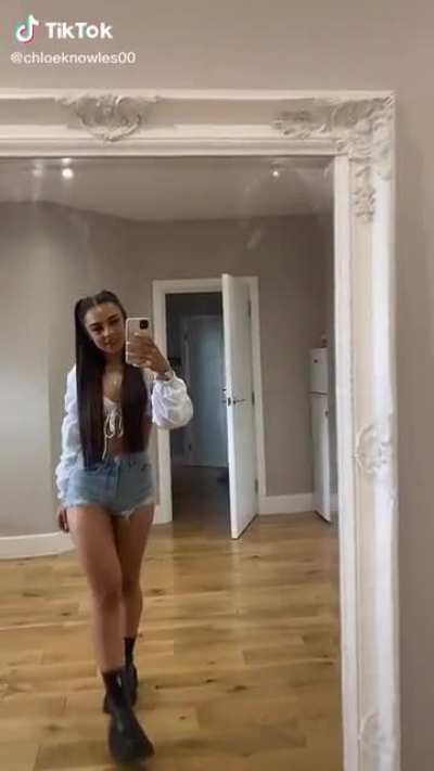 Legs for days