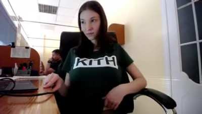Big Titty, Kinda Skinny
