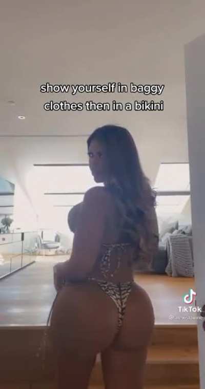 So much ass on her