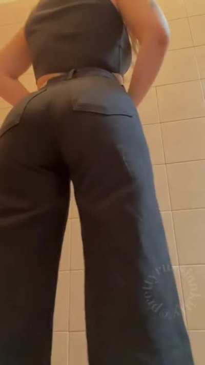 Hope you don&rsquo;t mind a little cellulite