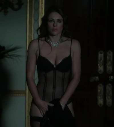 Elizabeth Hurley