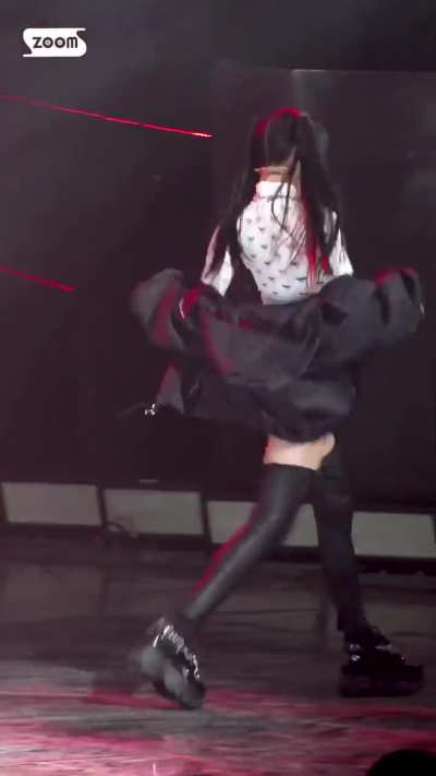 키스오브라이프 나띠 ’Bad News‘ (KISS OF LIFE NATTY FanCam) @SBS Inkigayo 231112