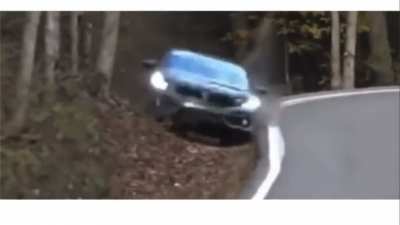 2am she replies back &ldquo;Come over&rdquo;