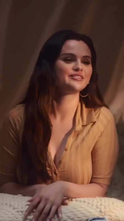 she's telling us how much her boobs has gotten big 😜