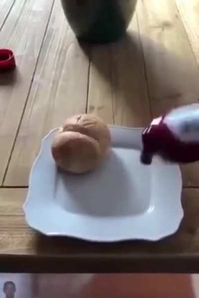 I hate this video so much...