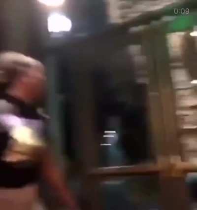 Nusret twerk izliyor