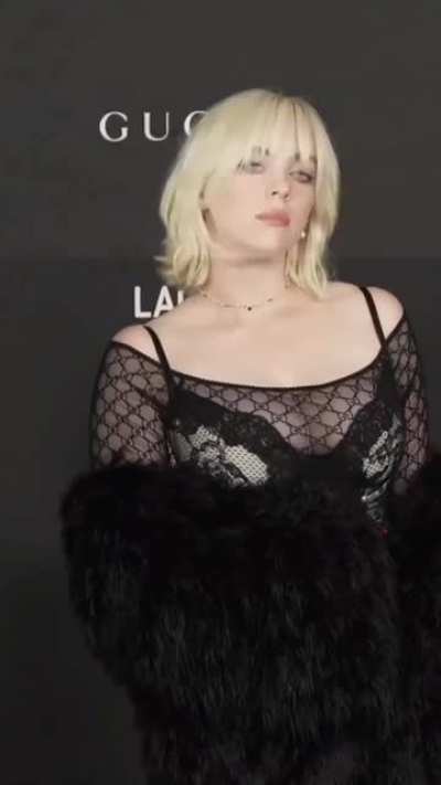 ✴️