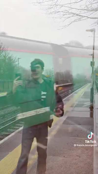 A guy who loves Trains and his Joy is oddly satisfying to me