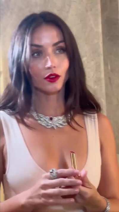 Ana de Armas 