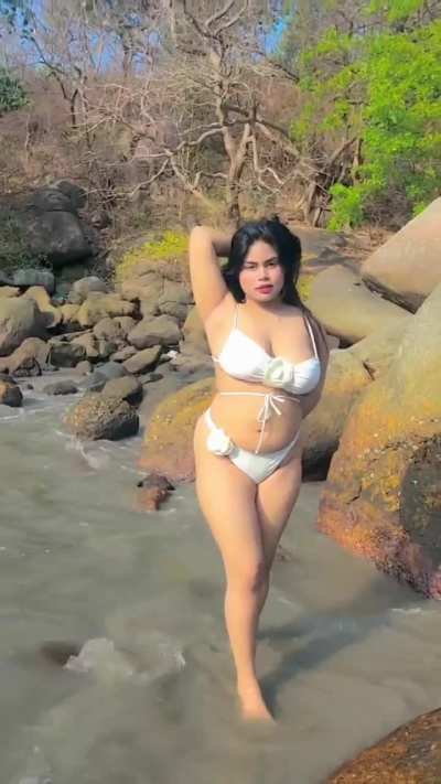 Amesha white lover 