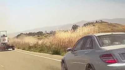 Tesla Confuses 90&deg; Thermometer Reading for GPS Instructions: SF Bay Area