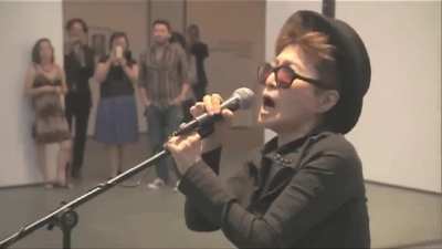 Yoko Ono makes a public "performance" (MoMa, 2010)