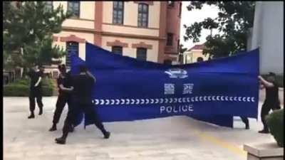 don&rsquo;t mess with chinese police