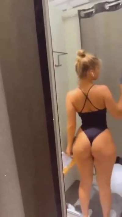 Sk&ouml;ning🍑🤤