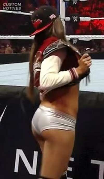 Nikki Bella's Ass❤❤ - Mommy