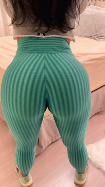 Can i send you my tits nudes?